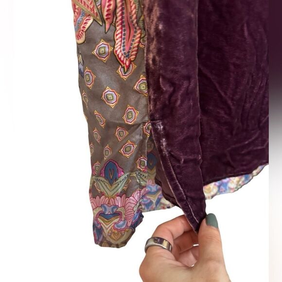 Johnny Was Purple Crushed Velvet & Silk Tunic Top - Picture 4 of 7